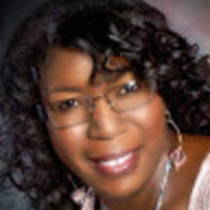 Meet your Posher, Angelia